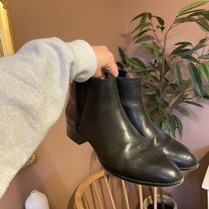 Black leather madewell booties